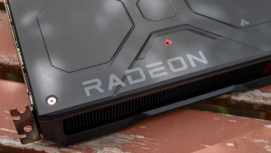 Массовое производство AMD Radeon RX 8800 XT начнется в этом месяце